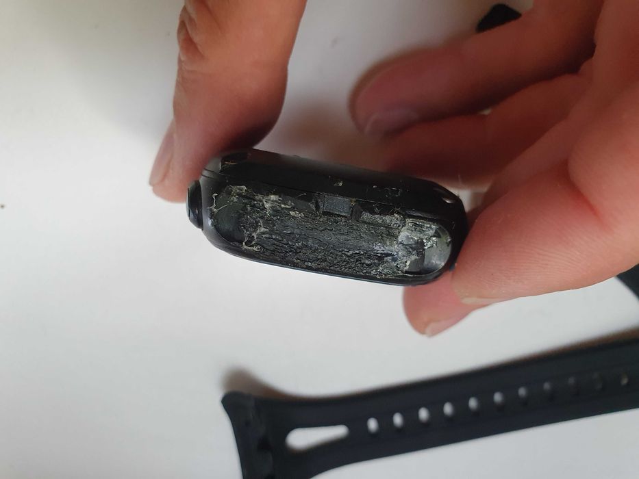 Часы наручные Garmin Forerunner 15. Без ремешка.