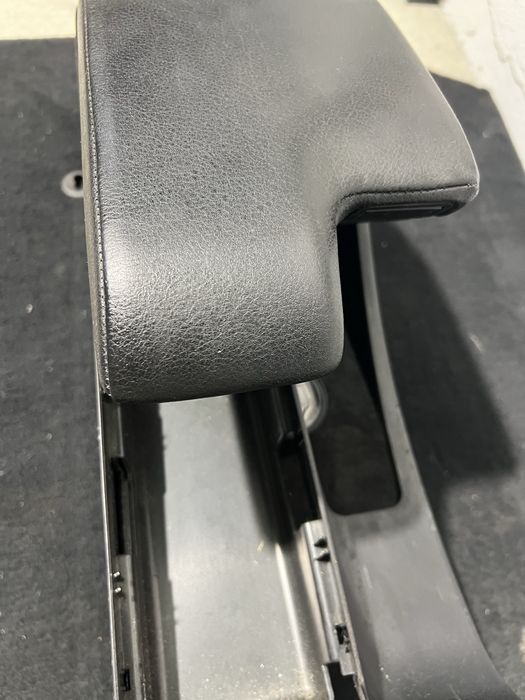 Apoio de braço + consola Bmw E46 Série 3 Sedan, Touring, Compact 98-05