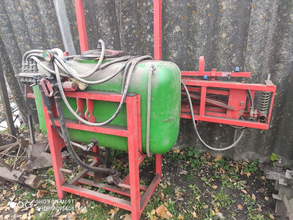 Оприскувач 200л. 10 м захват