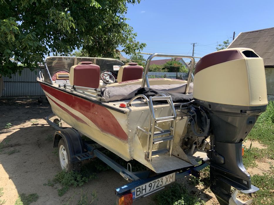 Продам Прогресс 4м yamaha 60 инжектор 2012года