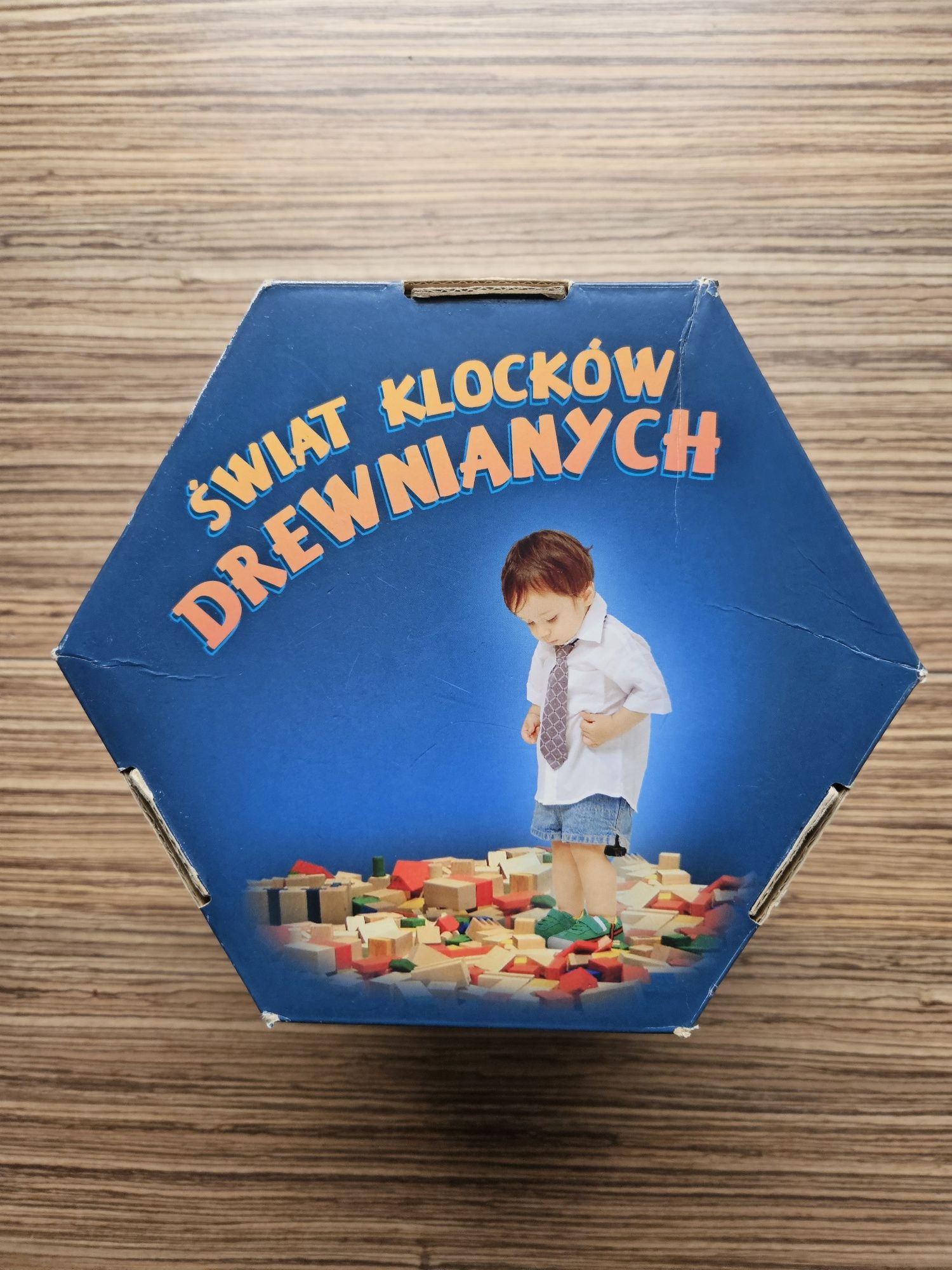 Zestaw 120 drewnianych klocków