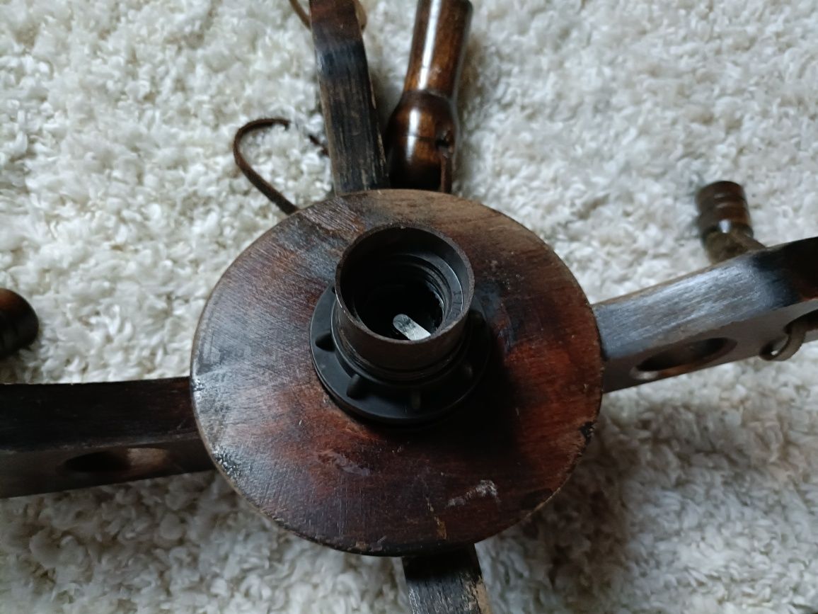 Lampa wisząca żyrandol drewno szkło