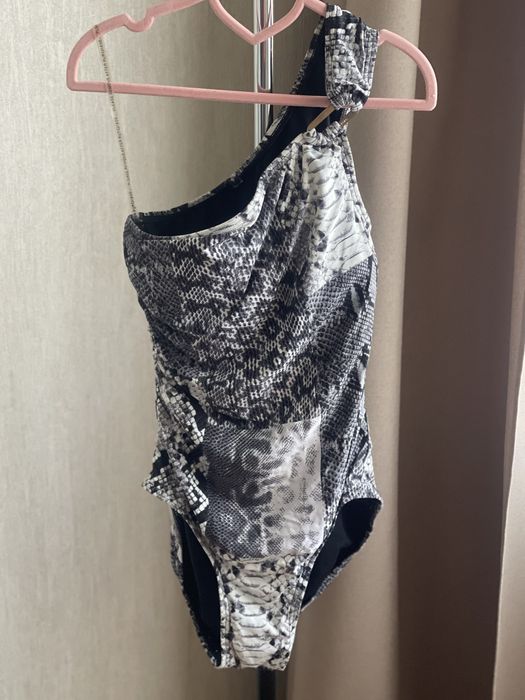 Купальники Beach Bunny , Michael K. Marc&Andre, Agour,Fox Lingerie