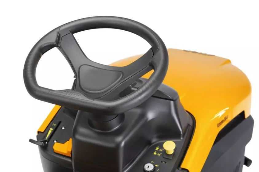 Traktorek Kosiarka Stiga Estate 384 / Automat / 84 cm / 240 L Kosz