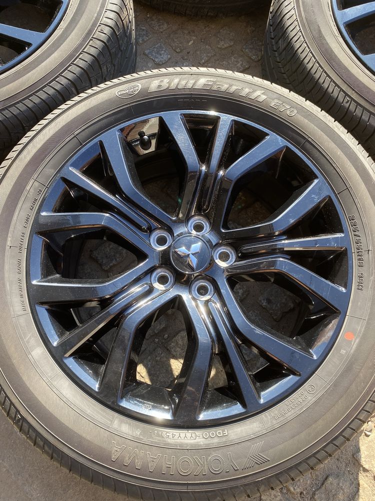 4 Koła Mitsubishi Outlander ASX 18” 5x114,3 J18x7J ET38 225/55R18 98H