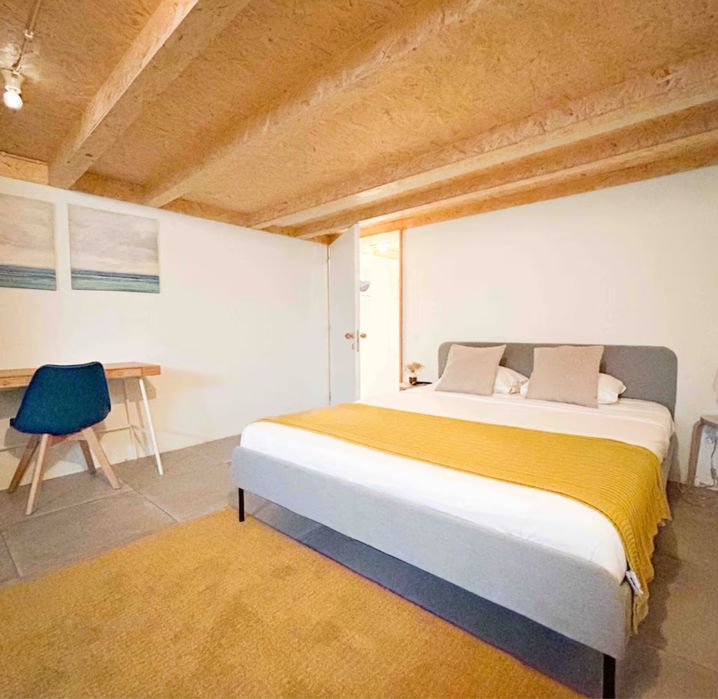 Cama Slattum cinza IKEA
