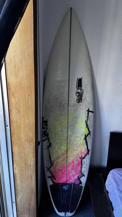 Prancha de surf JS