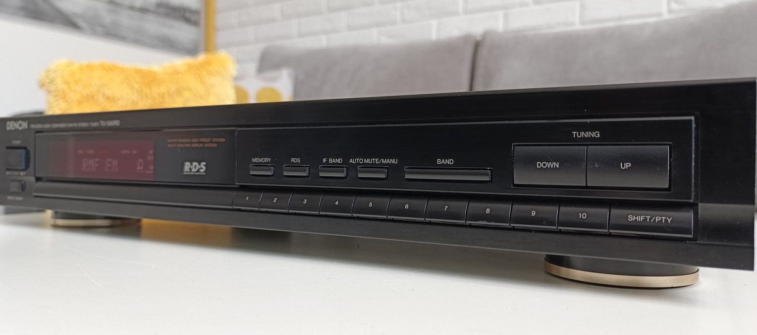 DENON TU-580RD tuner cyfrowy stereo hi-fi z RDS. Wysoki model.