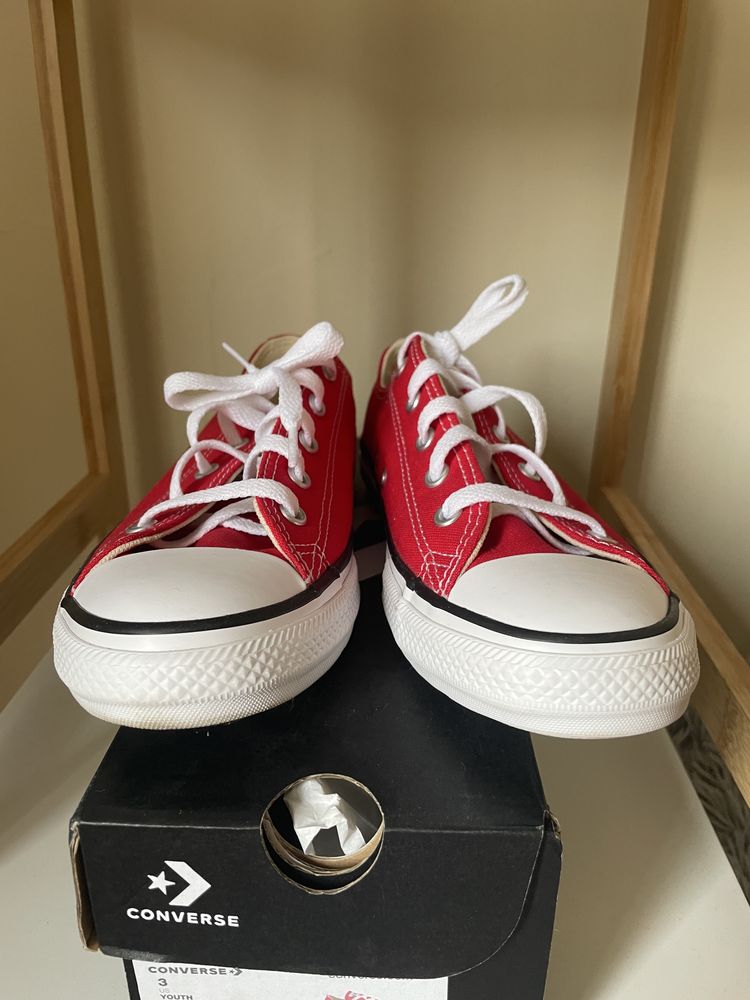 Czerwone converse r. 35