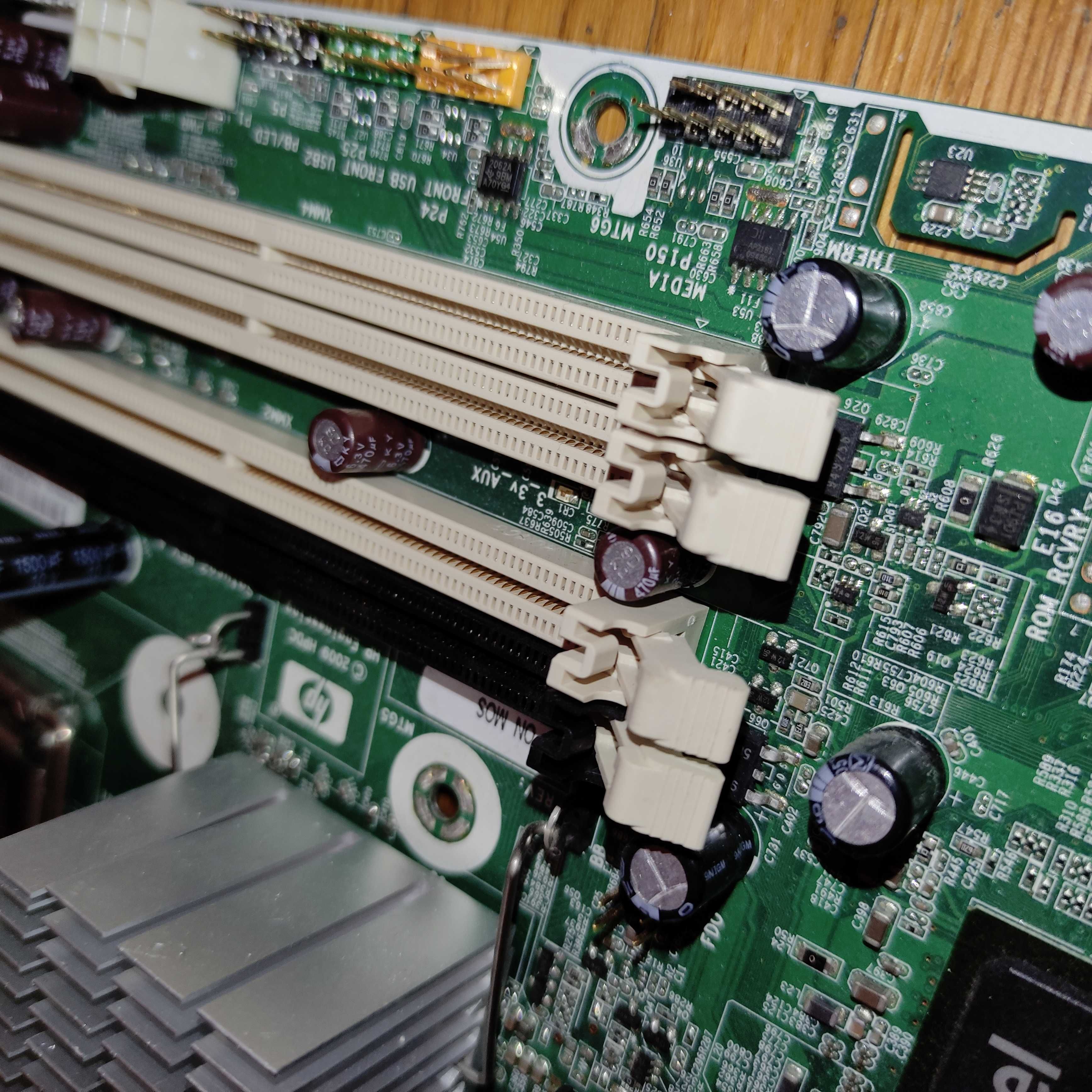 HP Материнская плата Hewlett Packcard 8000T S775, DDr3