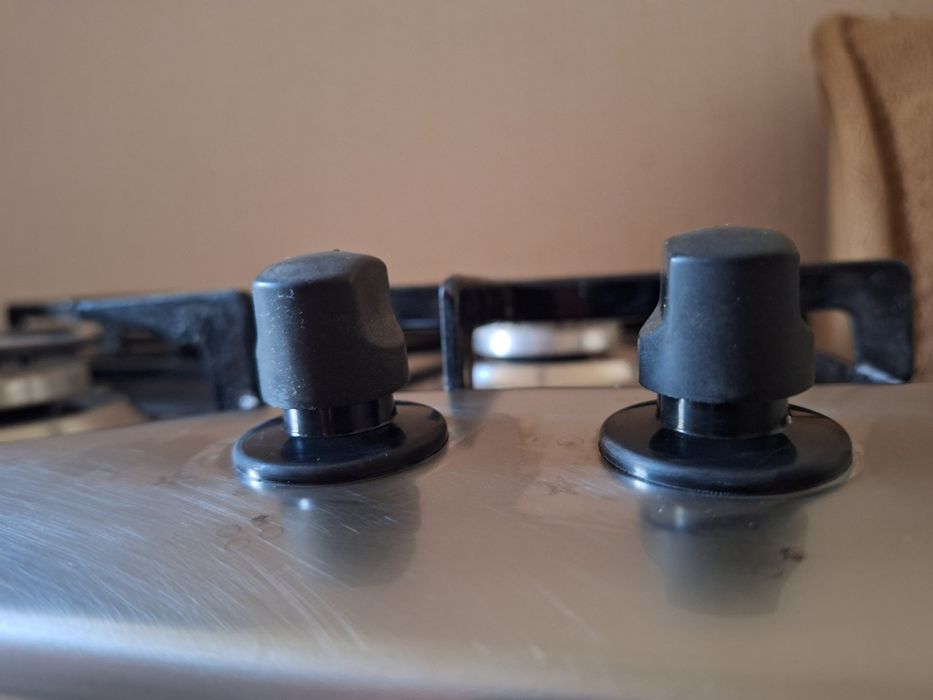 Варильна поверхня Hotpoint-Ariston