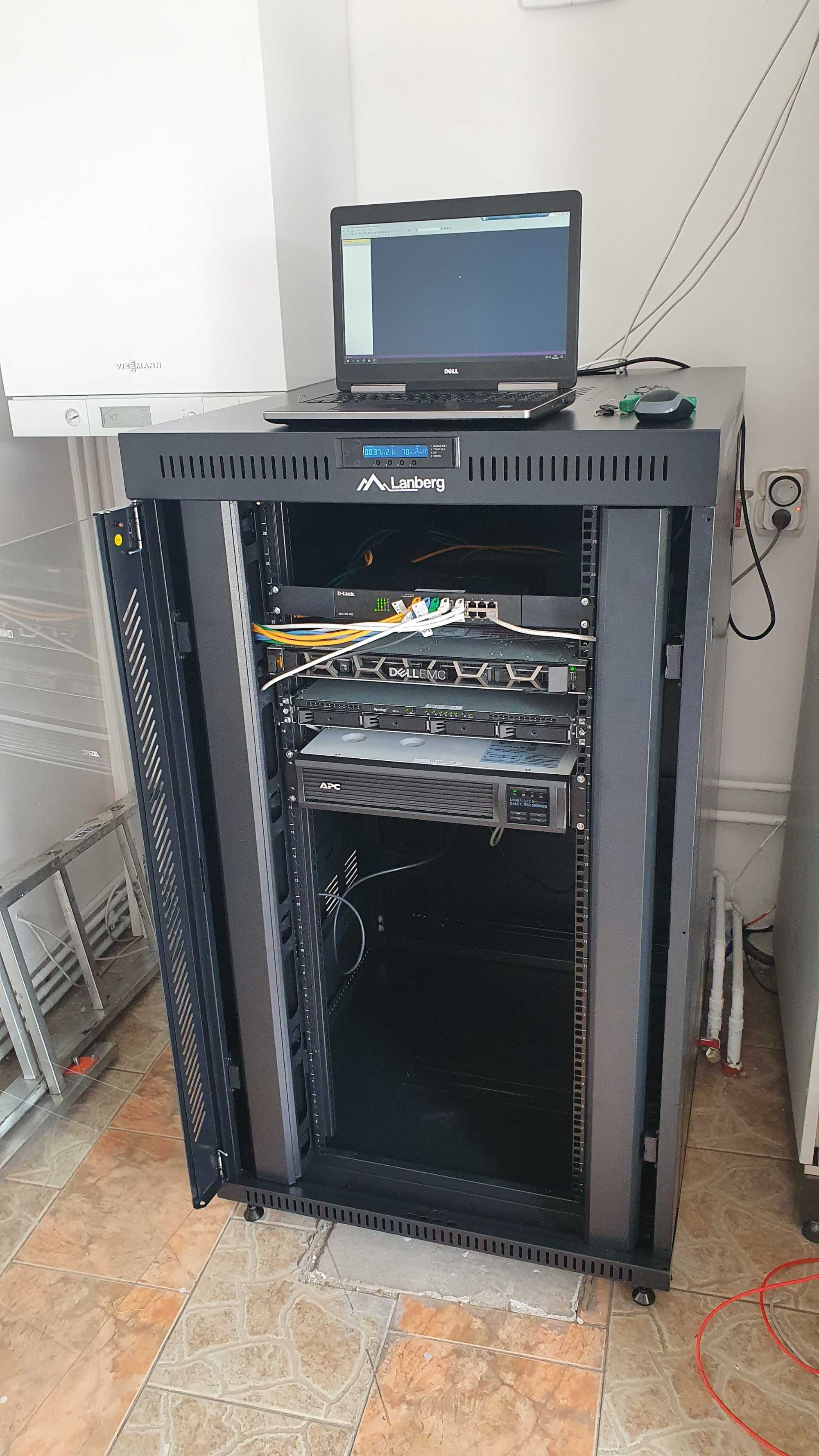 Informatyk, usługi IT, serwery, kopie zapasowe, active directory, vpn