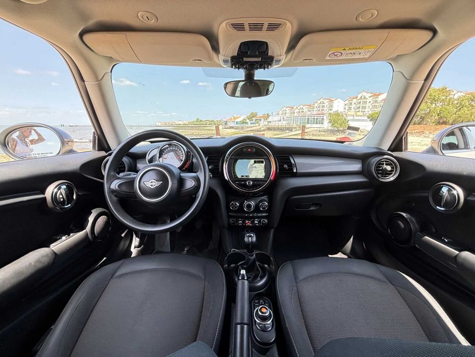 MINI Cooper D  3 Portas