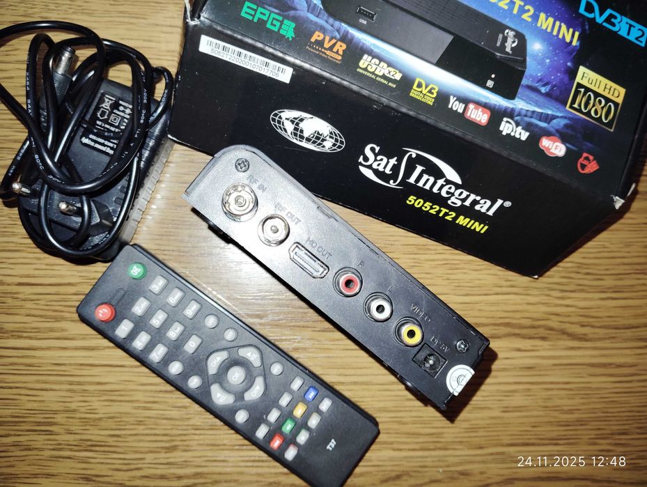 Т2 ресивер тюнер SatIntegral 5052T2 mini