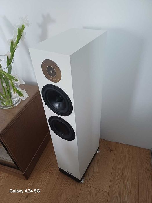 Kolumny Spendor D7.2 satin white