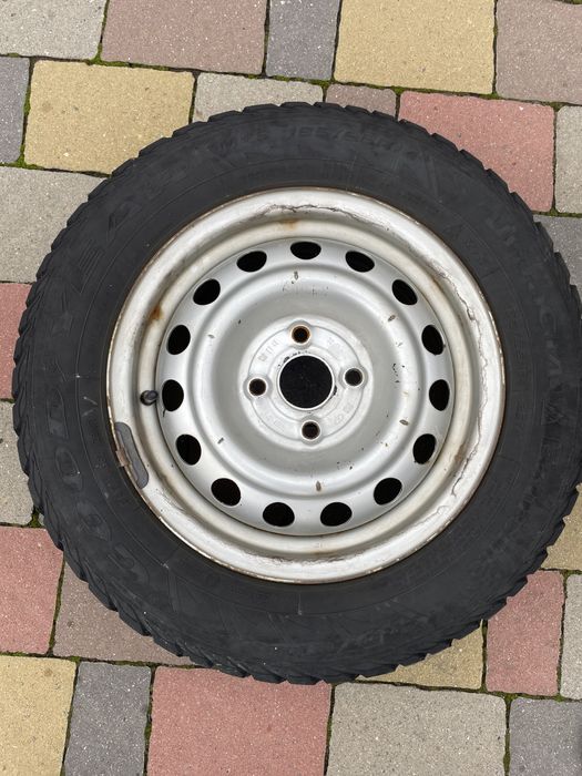 Резина з дисками та колпаками Good Year 185/65-R-14