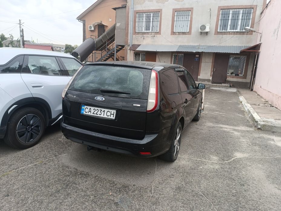 Форд фокус 2 універсал