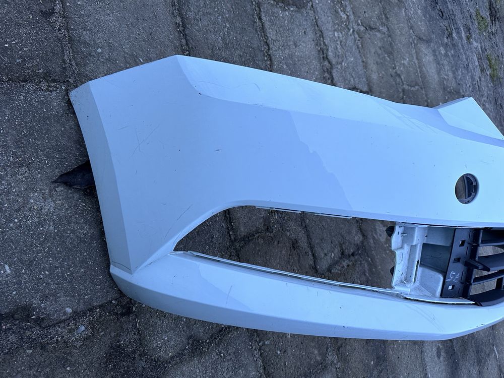 Передній бампер Skoda Fabia III Шкода Фабія 3 2014-2018