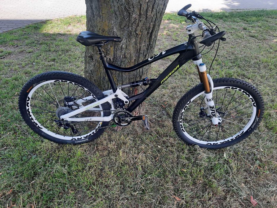 Rower enduro full suspension 2 amory Fox