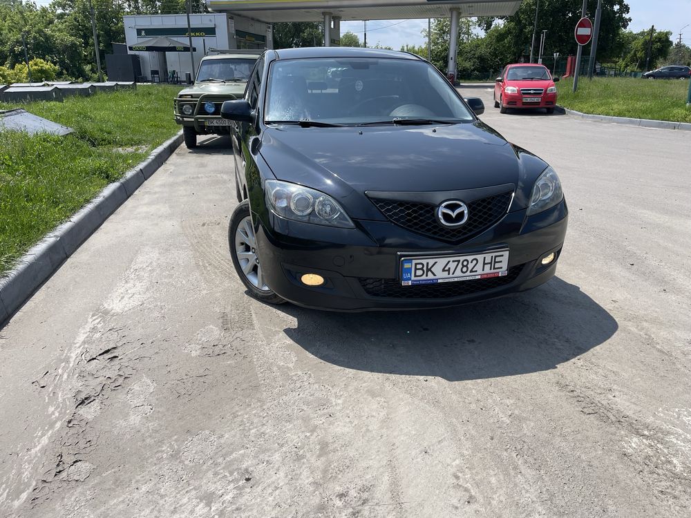 Продам автомобіль Mazda 3