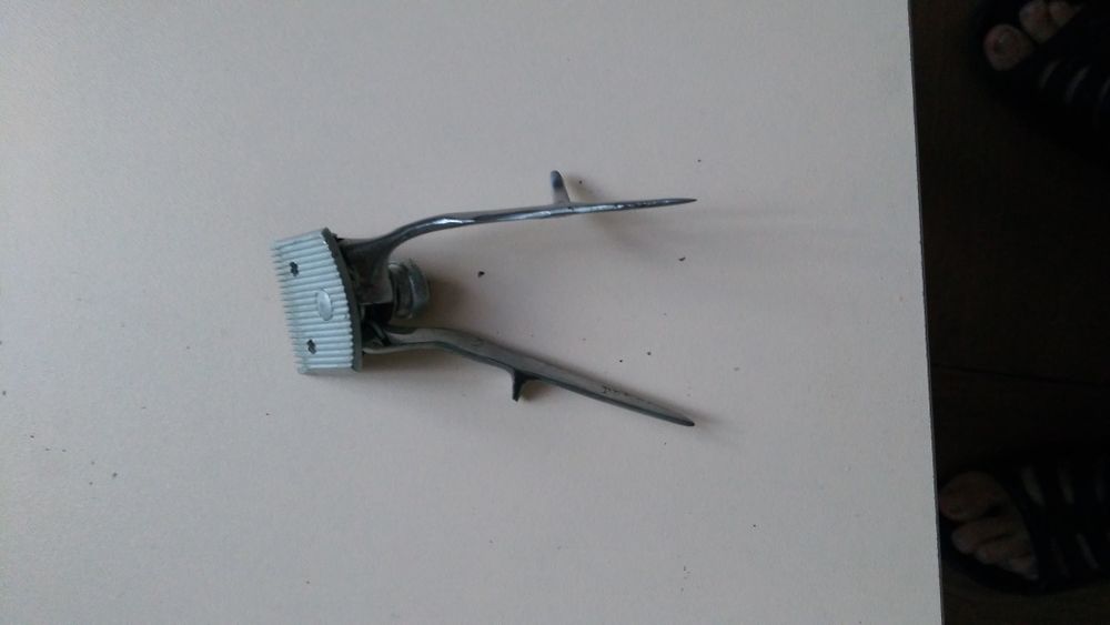 Машинка для стрижки ручная маленькая