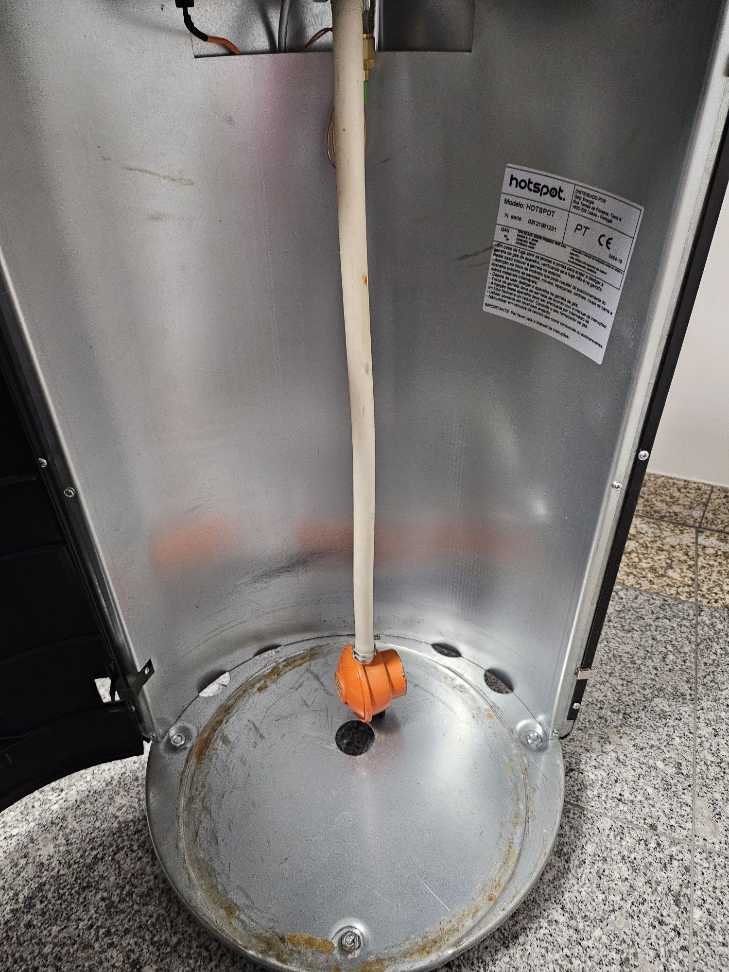 Aquecedor a gás. galp
