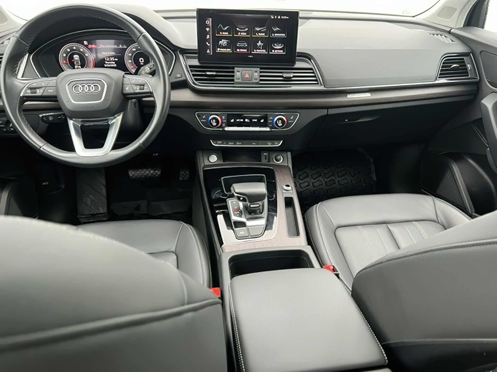 Audi  Q5 Premium Plus 2021