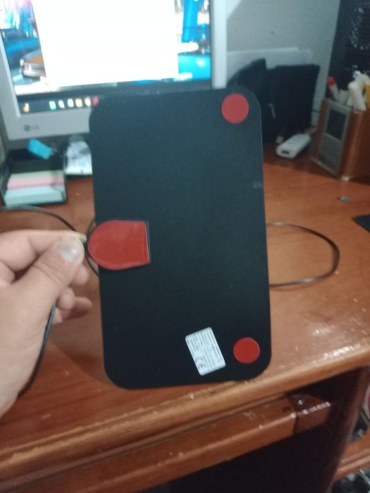 Vendo antena para TV para apanhar canais analógico TDT