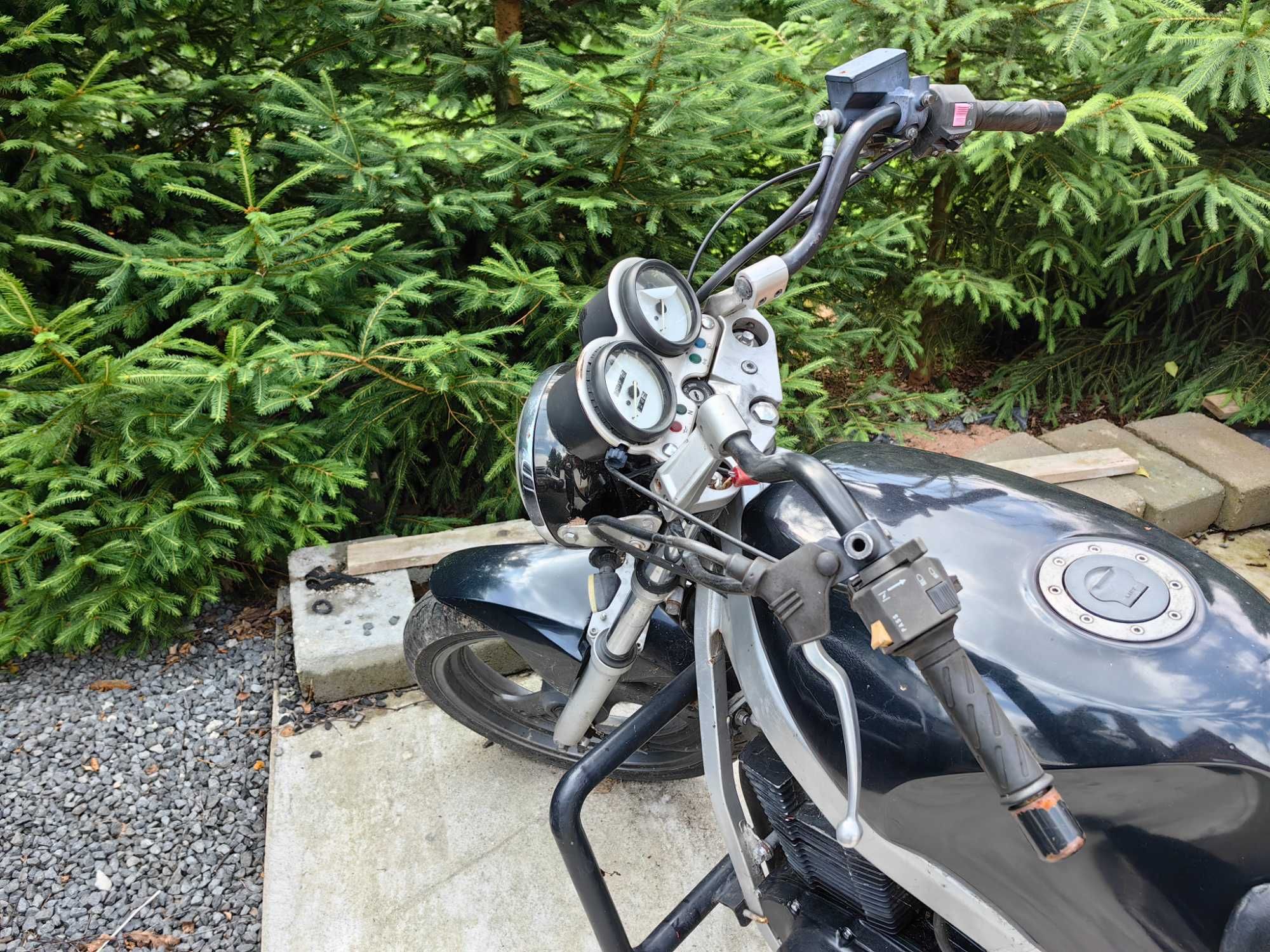 Motocykl suzuki GS poj. 500