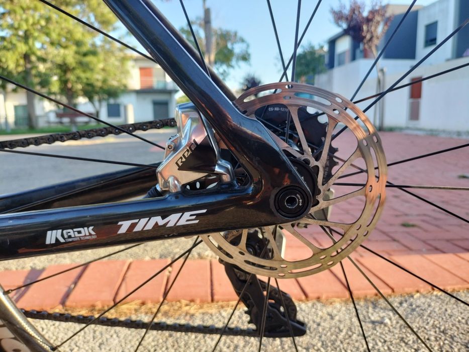 Felt AR Sram Red AXS
