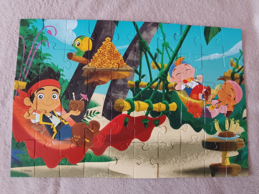 Sprzedam puzzle Jake i piraci z Nibylandii