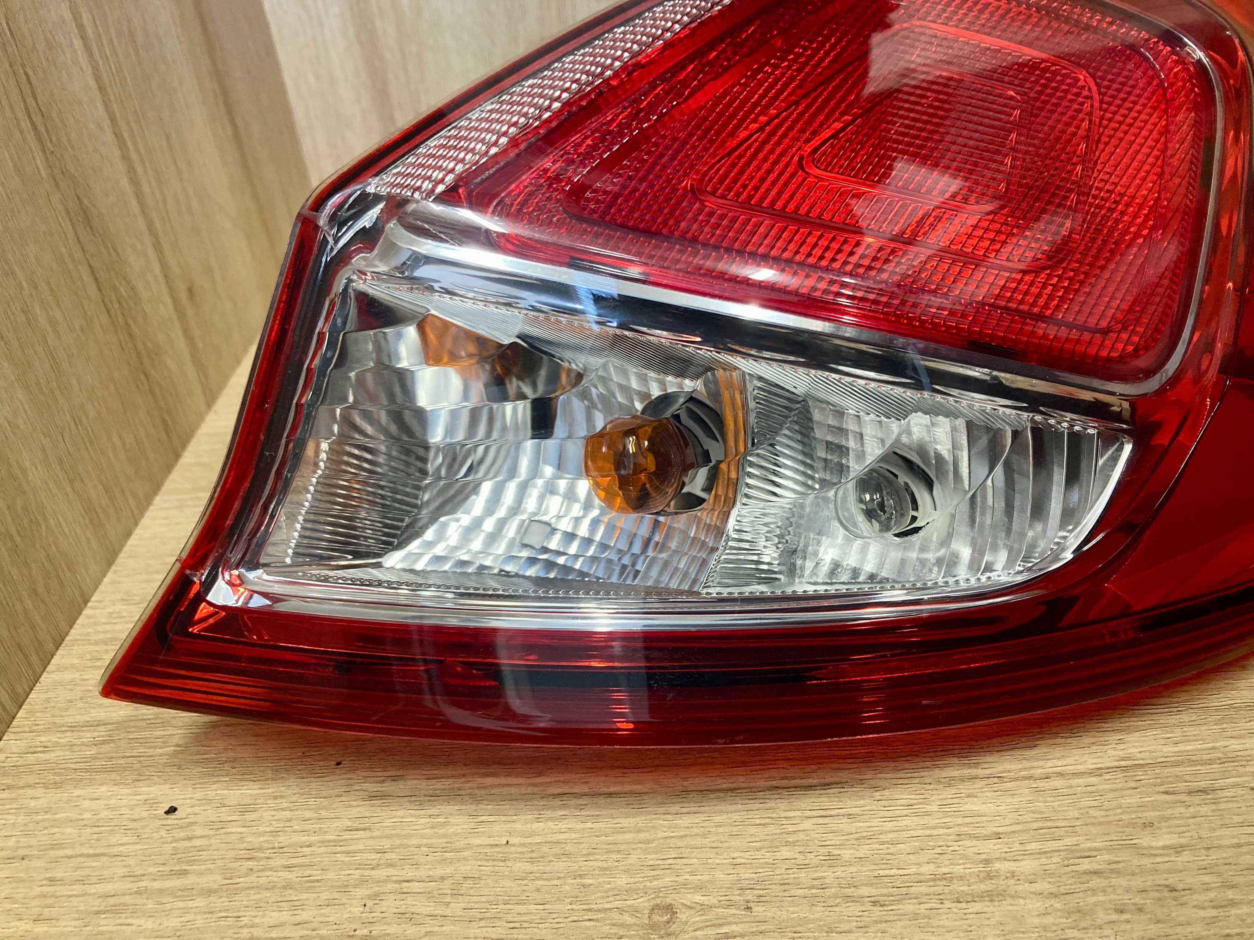 Lampa tył tylna prawa Ford Fiesta Mk7 lift 2013-