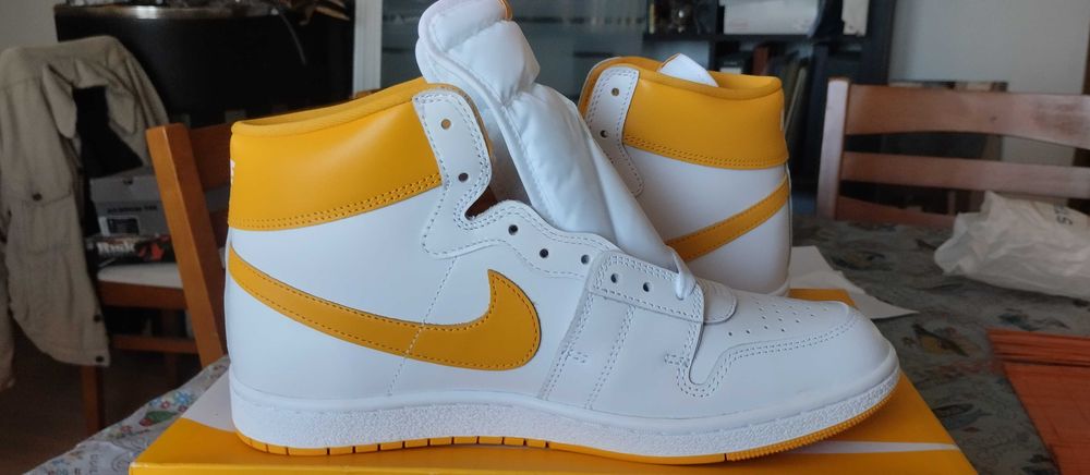 Nike air Ship Jordan 1