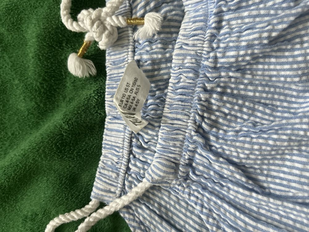 Sukienka letnia halter 110