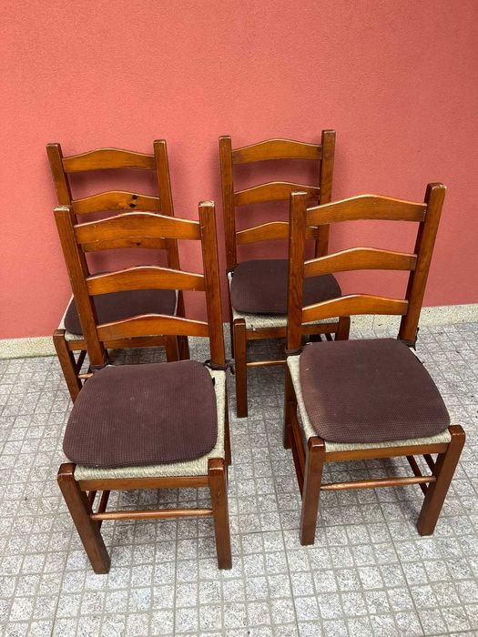 Mesa de Cozinha desdobrável com 4 cadeiras