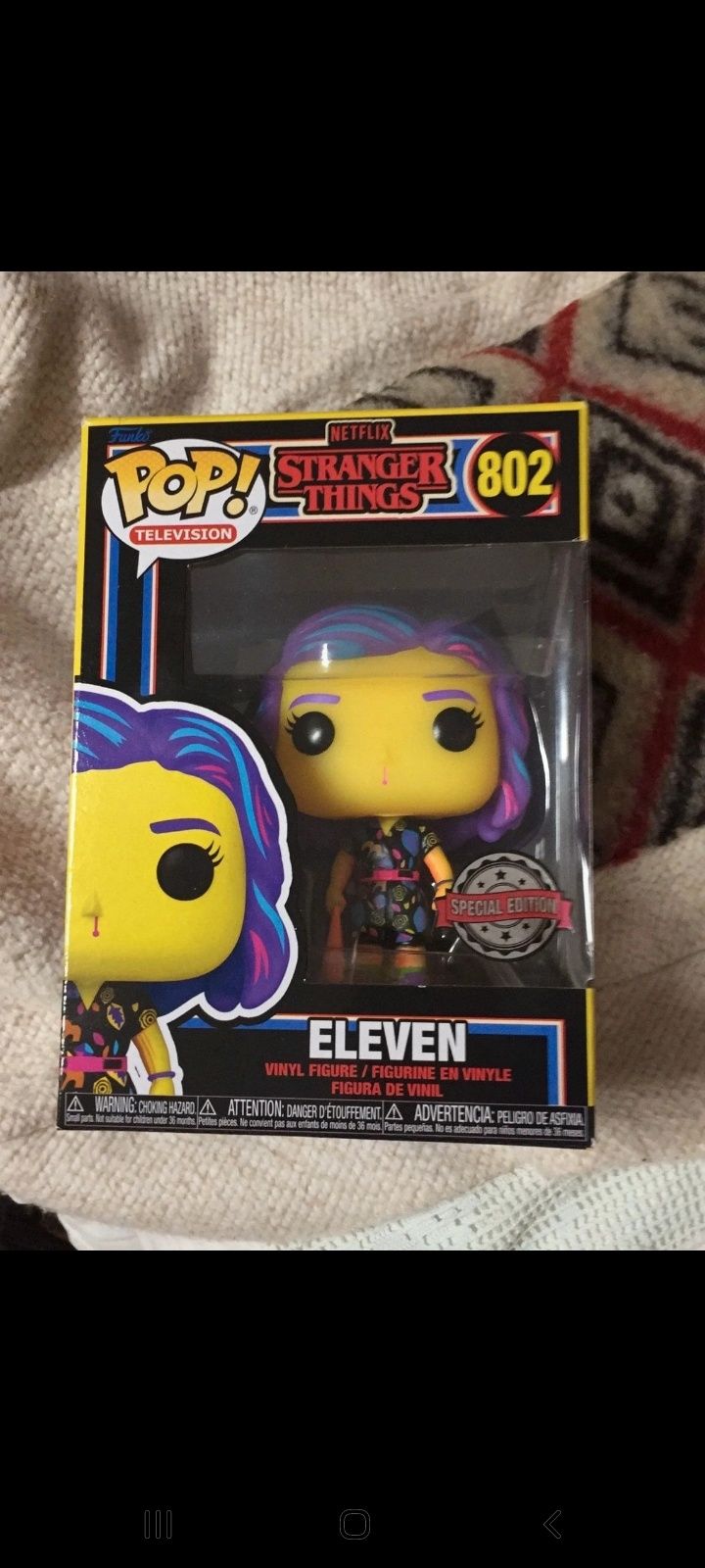 Funko pop Eleven 802 Black light