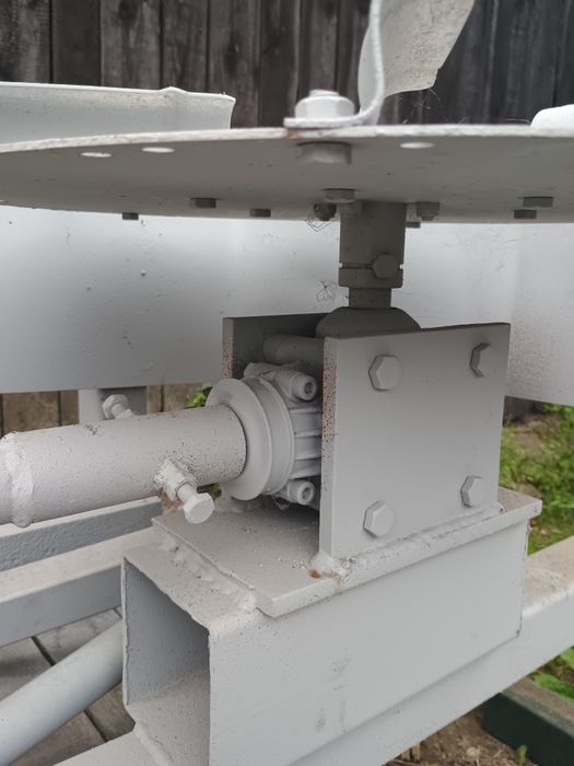 Adapter przystawka do rozrzutnika do wapna