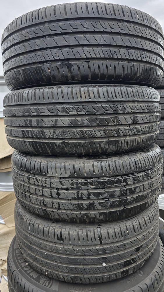 Felgi 17” 4x108 z letnimi oponami Barum 205/45 R17