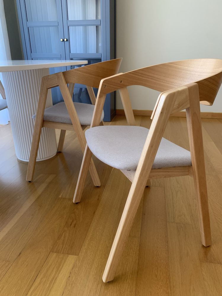 4 Cadeiras estilo nórdico - (Preço original 720€) - Excelente qualidad