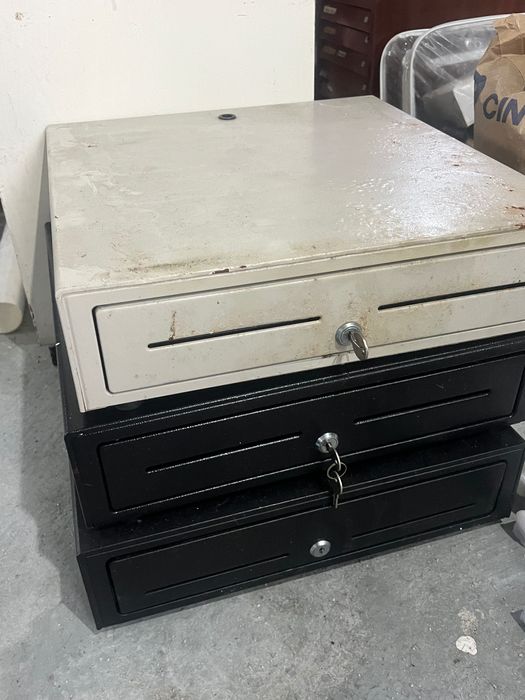 Caixas dinheiro (lojas)