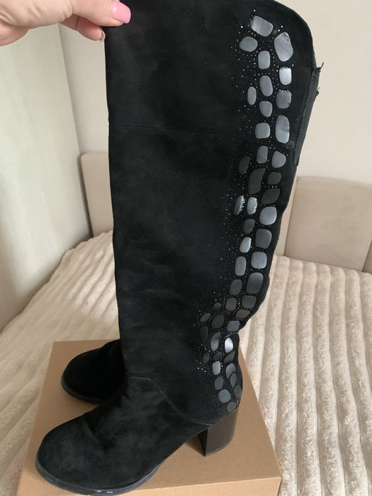 Продам! Розм.39. Ціна 800 грн.