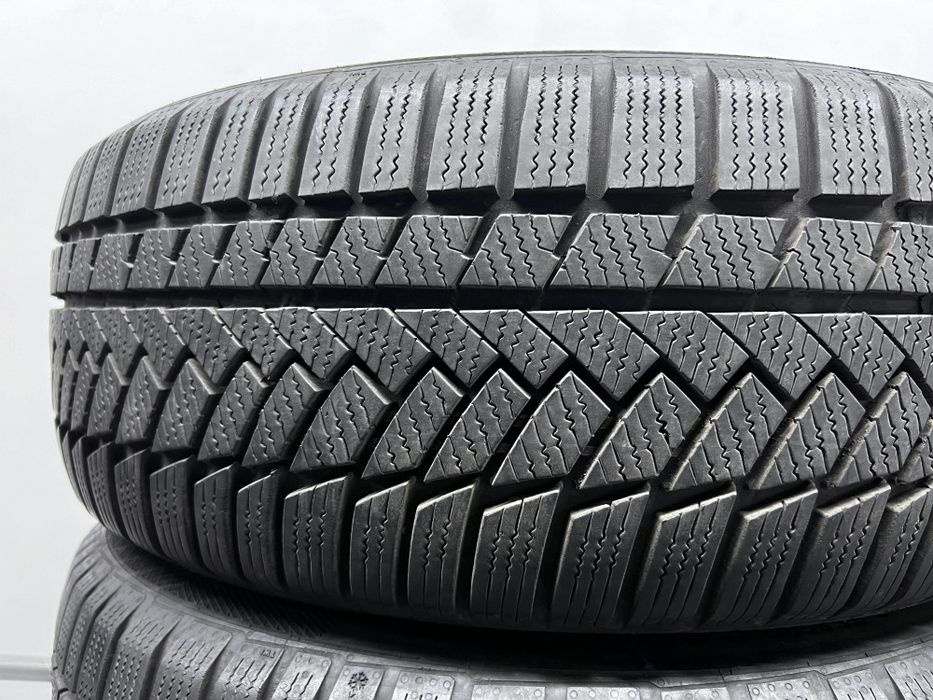 2шт зима 225/55/R17 2022р 7,9мм Continental TS850 P SSR RUNFLAT