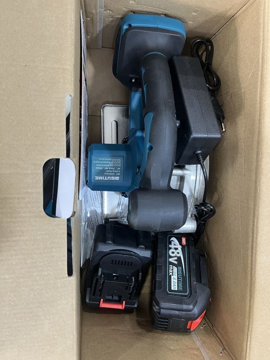 Serra circular a bateria motor brushless