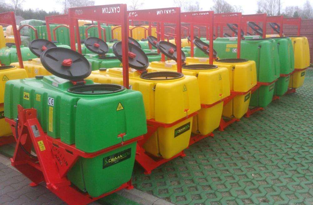 Opryskiwacz 400 litrów CYKLON lanca 12m opryskiwacze