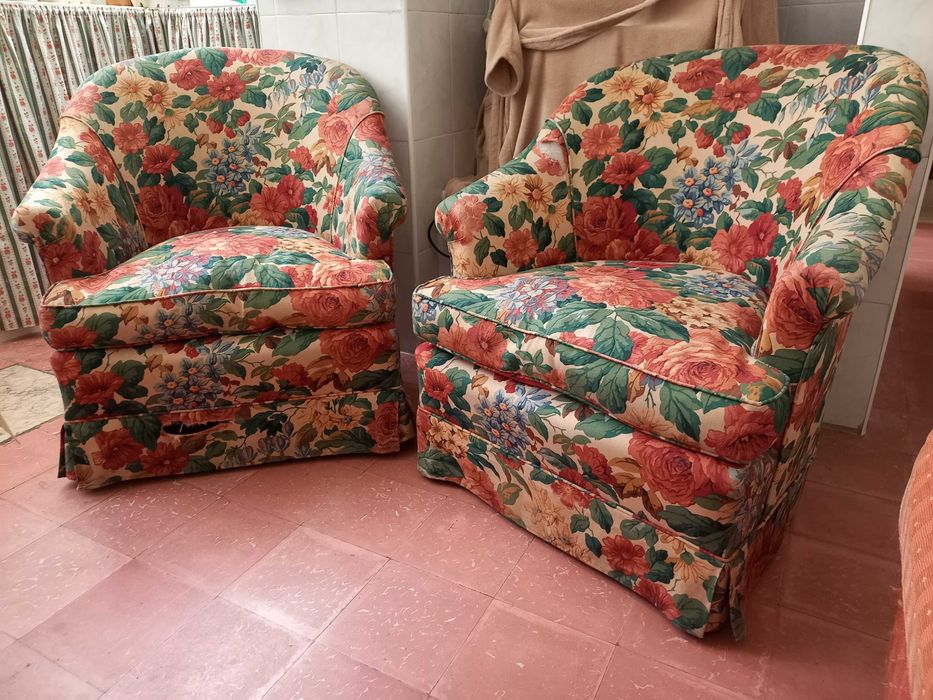 2 Cadeirões Antigos para Casa