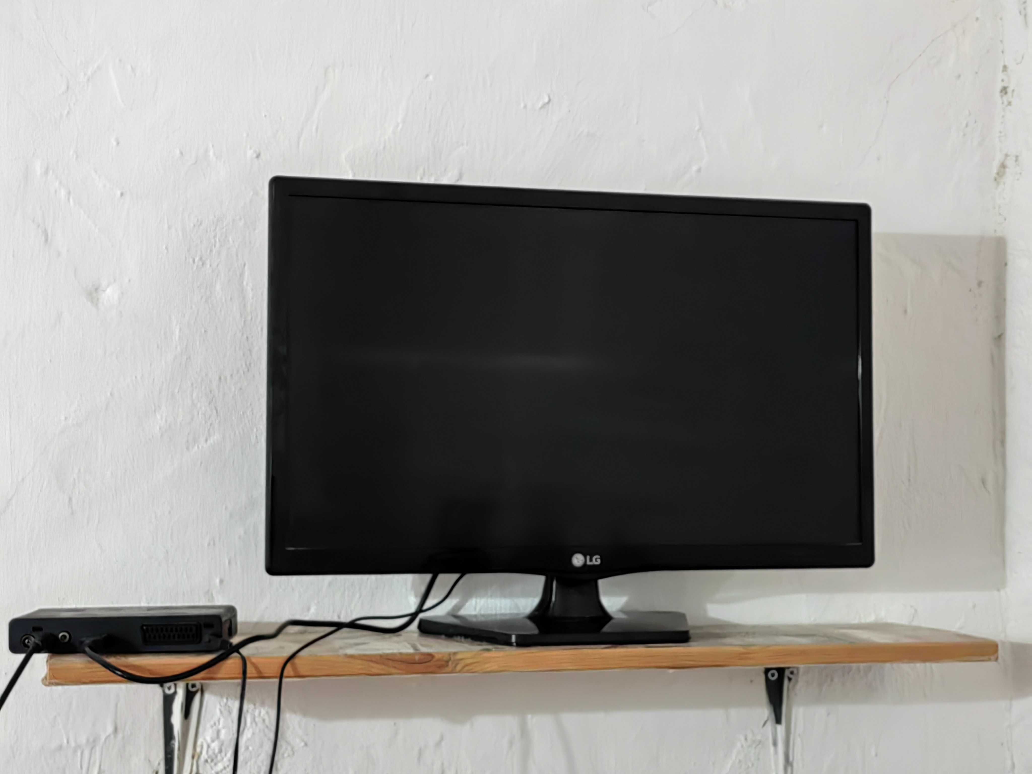 Vendo Televisão
TV LG 24 polegadas, em ótimo estado