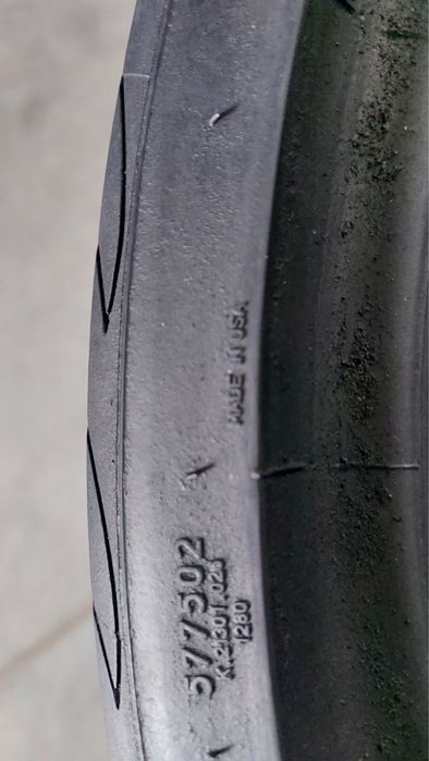 255/30/19 R19 Pirelli PZero Nero 2шт