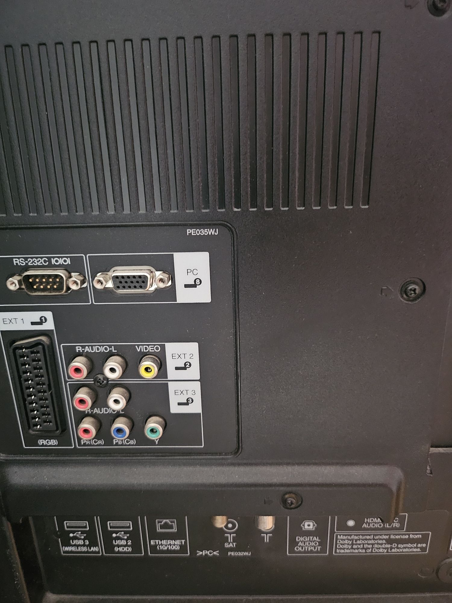 Telewizor 62' Sharp