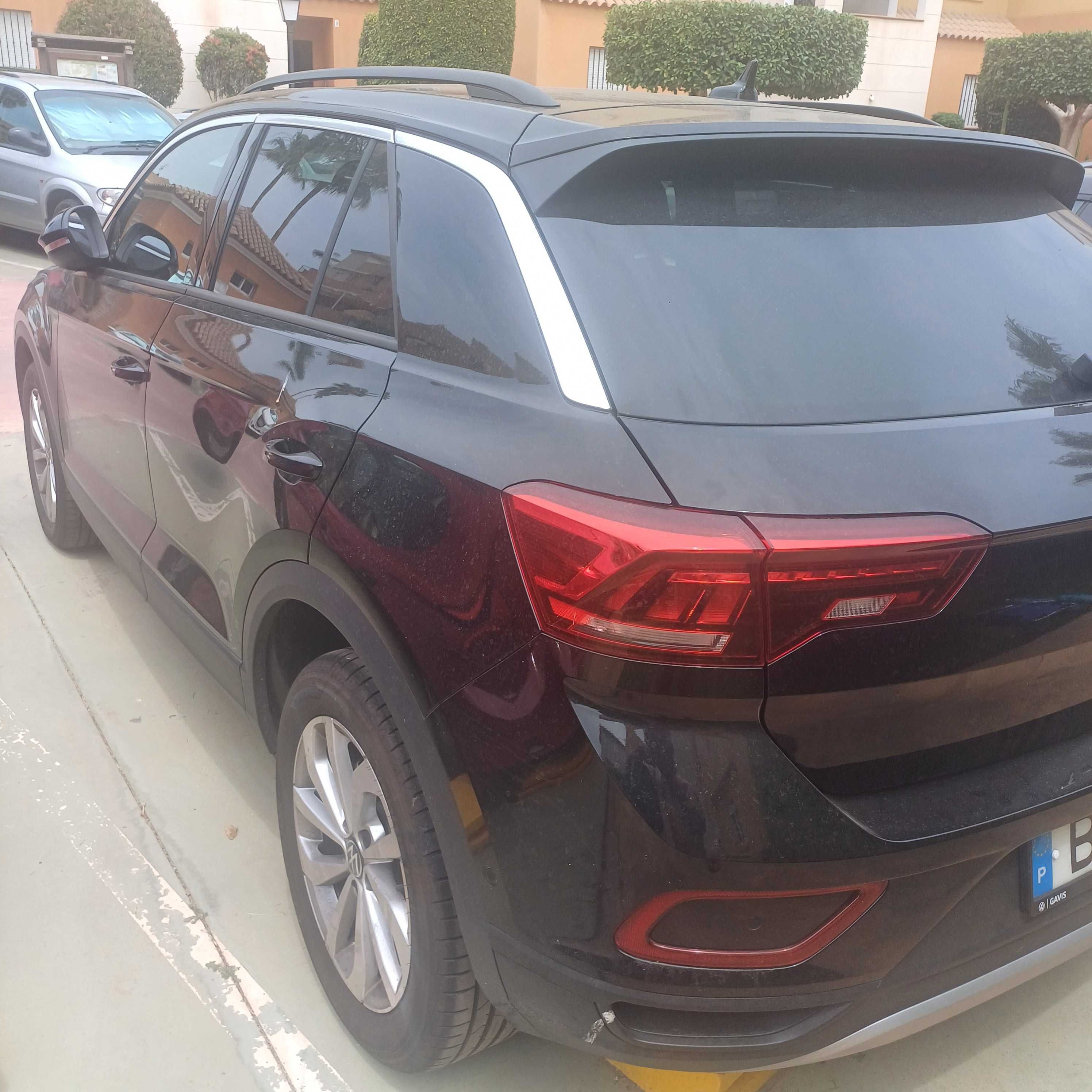 VW TRoc 2024 preto como novo