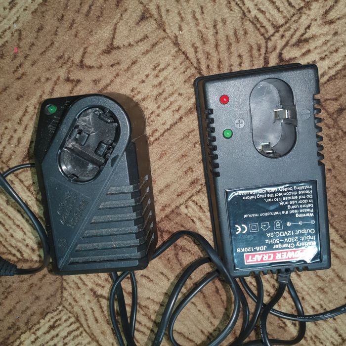 Зарядний пристрій для шуруповерта